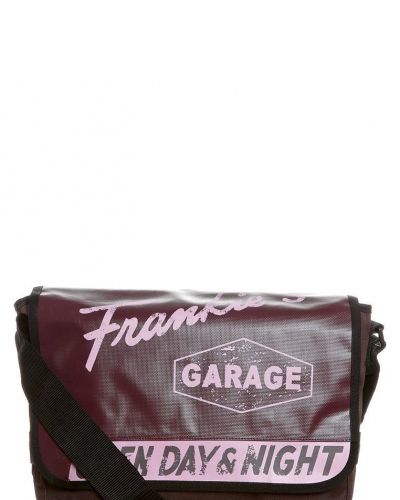 Frankie's Garage Post bag. Väskorna håller hög kvalitet.