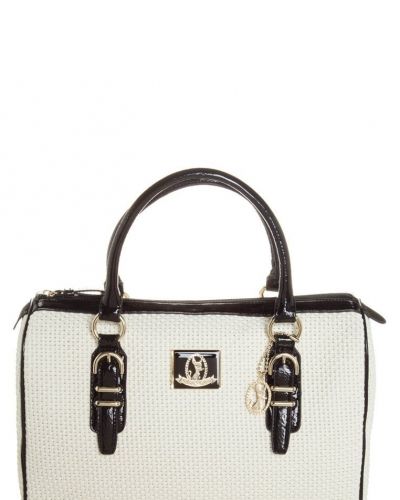 Paris Hilton Timeless chuhuahua handväska. Väskorna håller hög kvalitet.