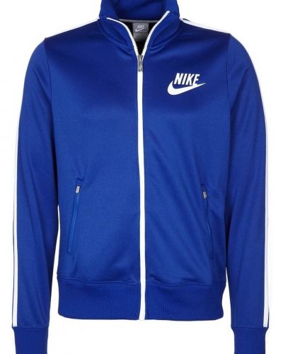 Nike Sportswear TRACK Träningsjacka Blått från Nike Sportswear, Träningsjackor