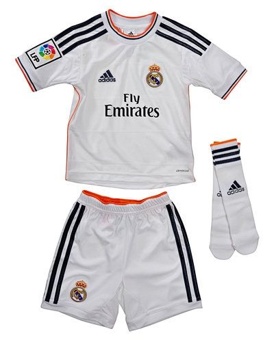 Adidas Real Madrid 2013 - 2014 spelareset, jr från Adidas, Supportersaker