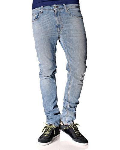 Blå blandade jeans från Tiger of Sweden till herr.