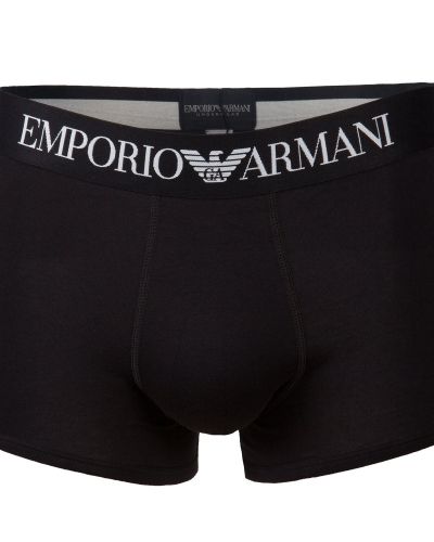 Till herr från Emporio Armani, en svart boxerkalsong.