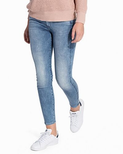 Slim fit jeans från G-Star till dam.