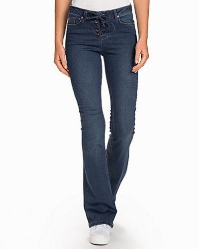 Lace Front Flare Trouser New Look bootcut jeans till tjejer.