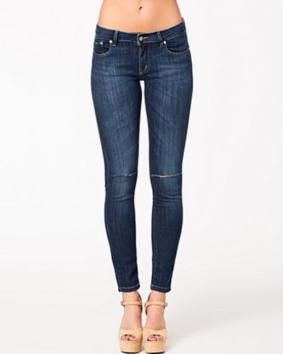 d. Brand slim fit jeans till dam.
