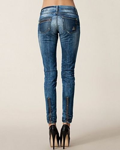 Slim fit jeans från d. Brand till dam.