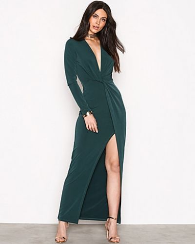 Långärmad klänning Twisted Drop Plunge Maxi Dress från NLY Trend